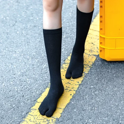 Knee High Two-Toed Socks with Plain Color - Image 4
