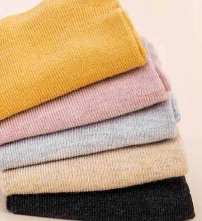 Solid Color Ankle Split Toe Socks - Image 6