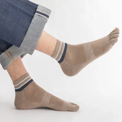 Comfy Toe Socks with Trim Stripe Pattern - Image 10