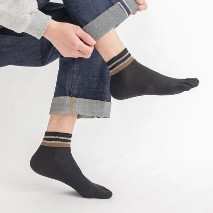 Comfy Toe Socks with Trim Stripe Pattern - Image 14