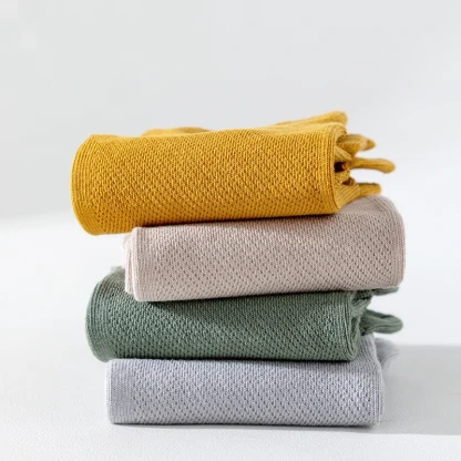Ankle Toe Socks with Plain Color Design - Image 7