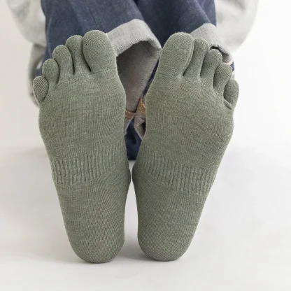 Comfy Toe Socks with Trim Stripe Pattern - Image 4