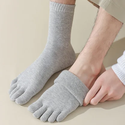 Thick Toe Socks with Solid Color Design - Image 3
