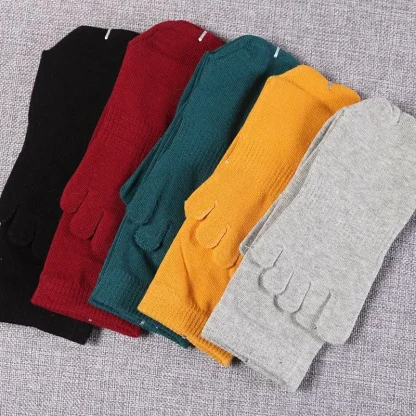 Long Casual Toe Socks with Solid Color - Image 3
