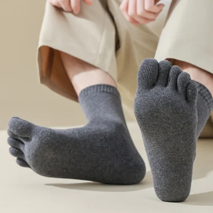Thick Toe Socks with Solid Color Design - Image 4