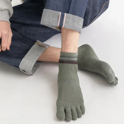 Comfy Toe Socks with Trim Stripe Pattern - Image 6