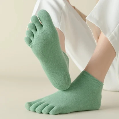Separate Fingers Socks with Breathable Fabric