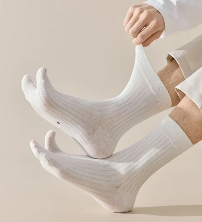 Split Toe Socks with Minimal Stripes - Image 3