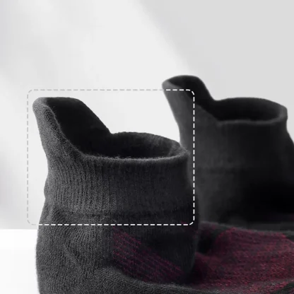 Sporty Toe Socks with Breathable Fabric - Image 3