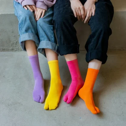 Five Finger Crew Length Solid Socks - Image 5
