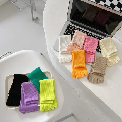 Light Solid Color Crew Toe Socks - Image 7