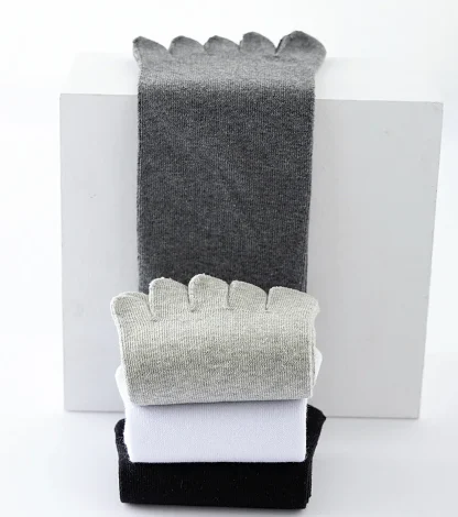 Comfortable Toe Socks with Crew Length - Image 5
