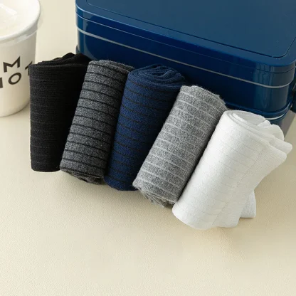 Split Toe Socks with Minimal Stripes - Image 6